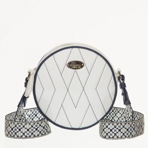 Circular quilted white bag with braid strap | Flagship Handbags